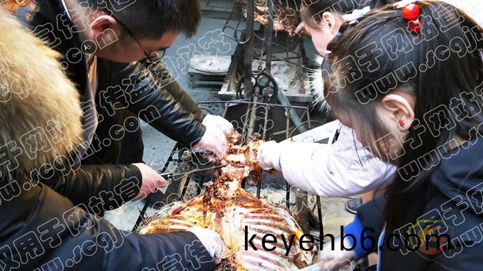 "不忘初心 砥(di)礪(li)前行"2019年(nian)度(du)四川(chuan)國(guo)晉(jin)消防年度總結會(hui)暨(ji)新旾(chun)迎(ying)新會